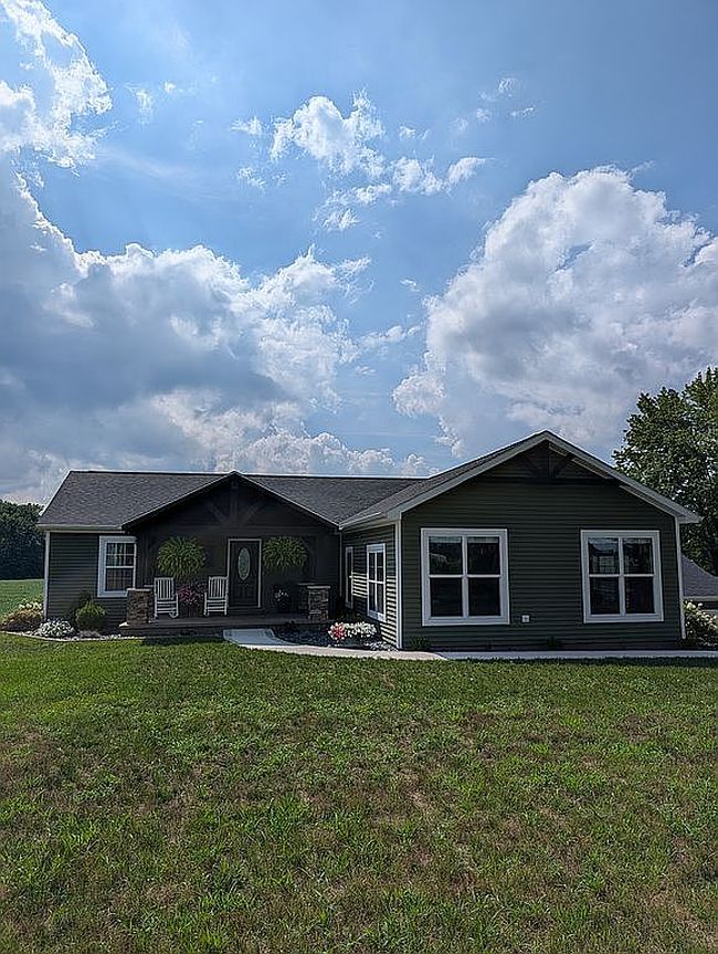Photo of 53765 County Road 35, Middlebury, IN