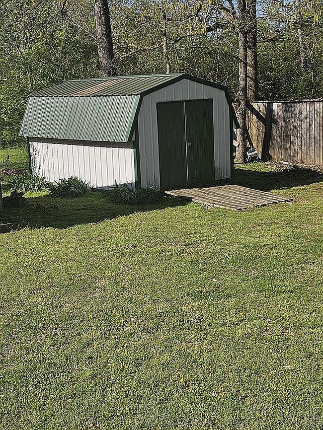 Image of 411 W Martin Rd