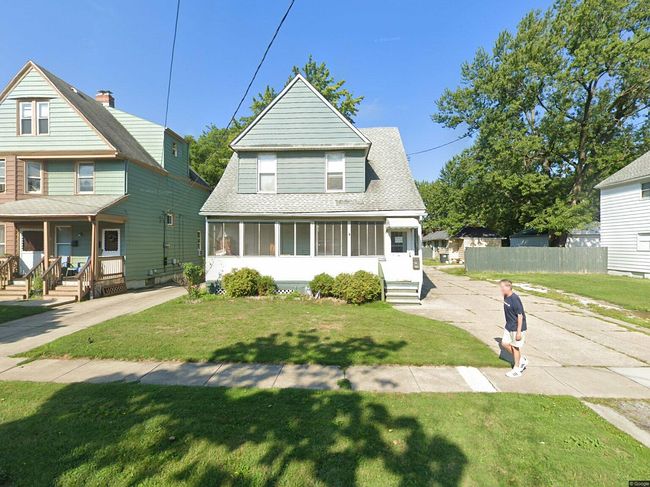 Photo of 1580 Coutant Ave