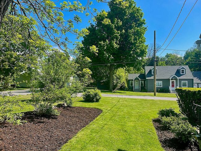 Photo of 19 Cresthill Dr, Whitesboro, NY