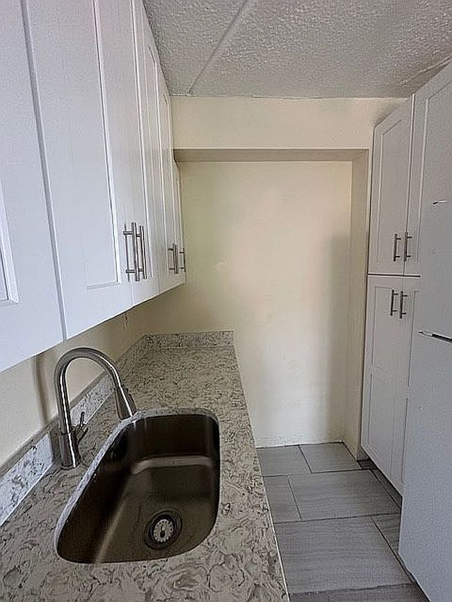 Additional photo 2 of property located at 145 Valentine Ln Apt 7H