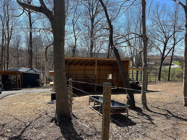 Image of 1367 Tick Ridge Rd