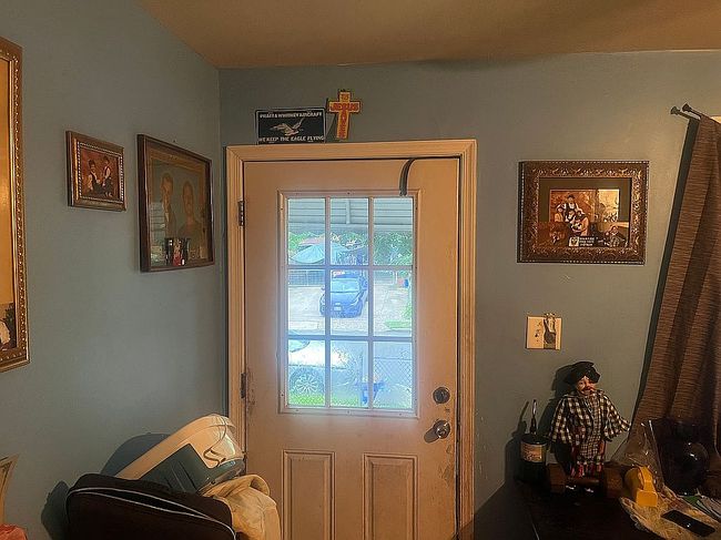 Photo of 612 Cabot Dr, Browns Mills, NJ