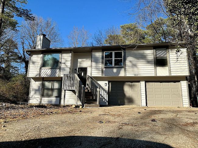 Preview of property located at 3262 Mixon Way