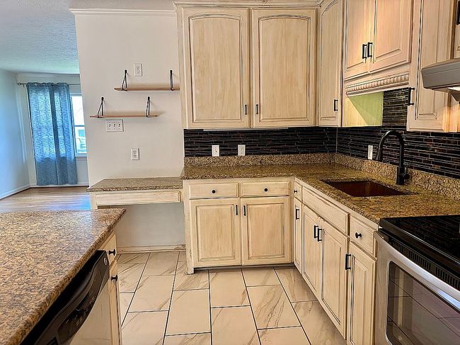 Image of 7200 Richwood Rd