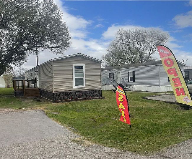 Image of 2415 Point West Dr #5
