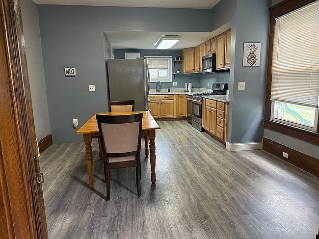 Photo of 910 22nd St Nw, Canton, OH