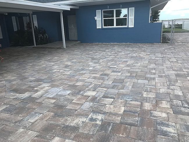 1328 Edgewater Beach Dr, Lakeland, FL