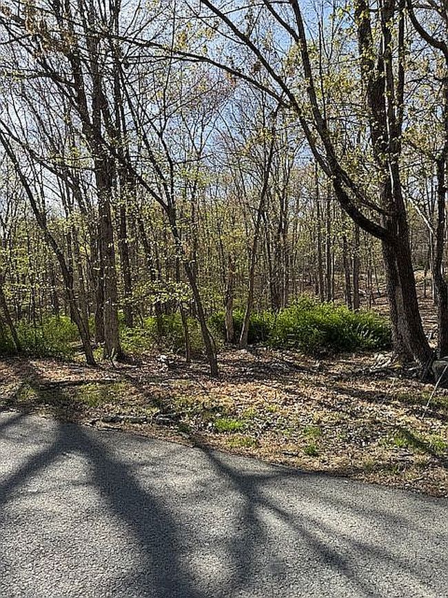 Image of 1 Blue Ridge Dr