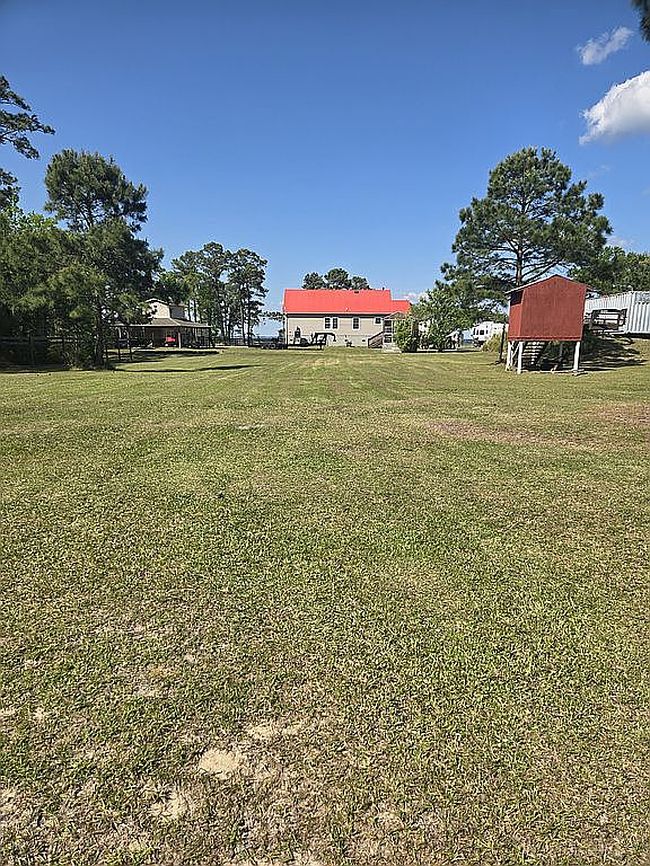 Photo of 1485 River Dr, Havelock, NC