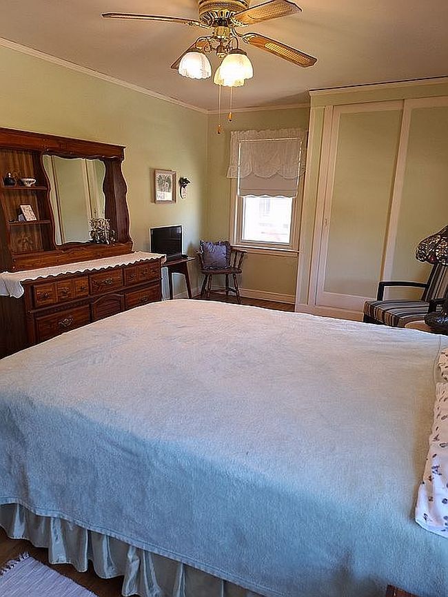 Photo of 10738 S Homan Ave, Chicago, IL