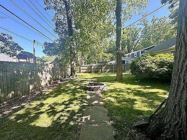 Photo of 4416 Melbourne Rd, Indianapolis, IN