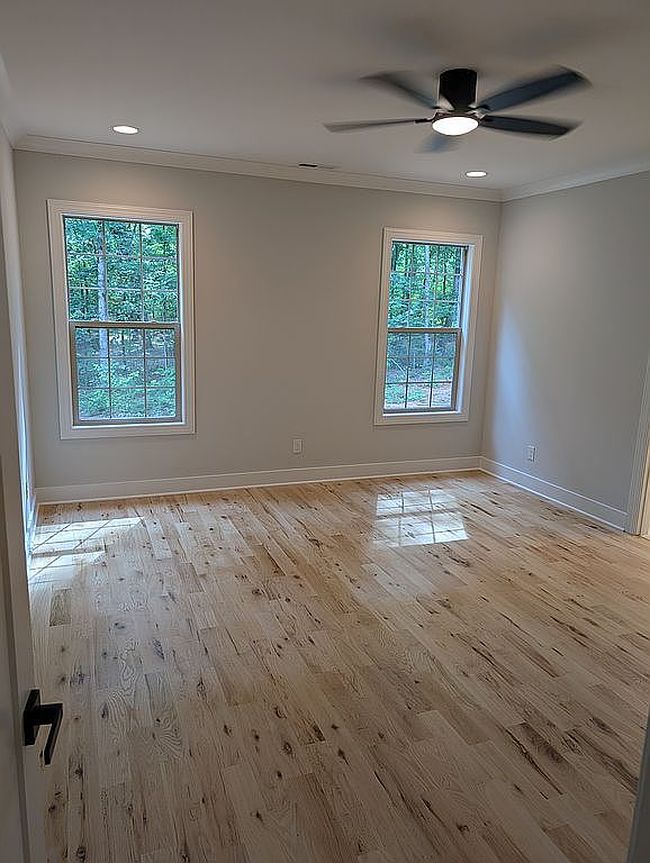 Additional photo 2 of property located at 129 Hannaford Pl