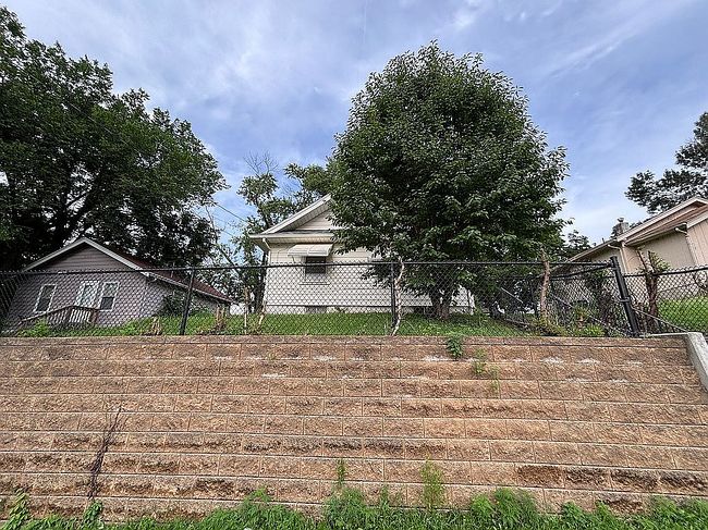 Photo of 5407 Sw 9th St, Des Moines, IA