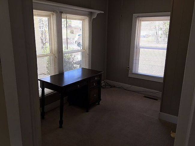 Image of 677 Addor Rd