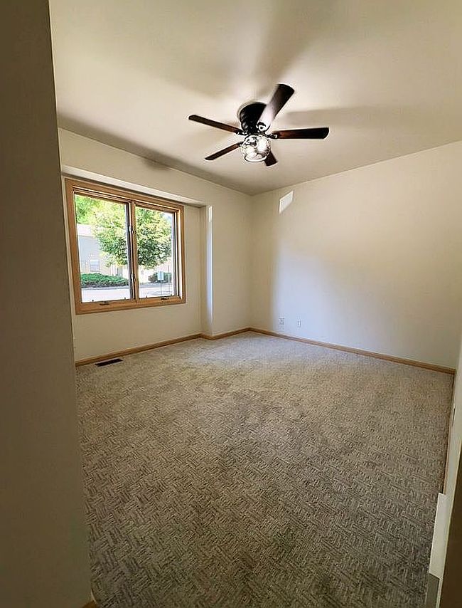 Photo of 716 Brookhaven Ct, Fort Collins, CO