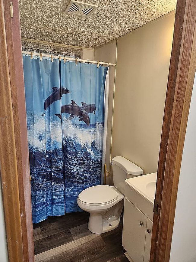 Photo of 9877 Orchid Cir, Navarre, FL