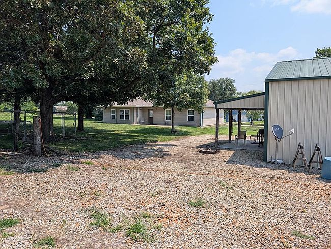 Photo of 25 Walnut St, Reading, KS