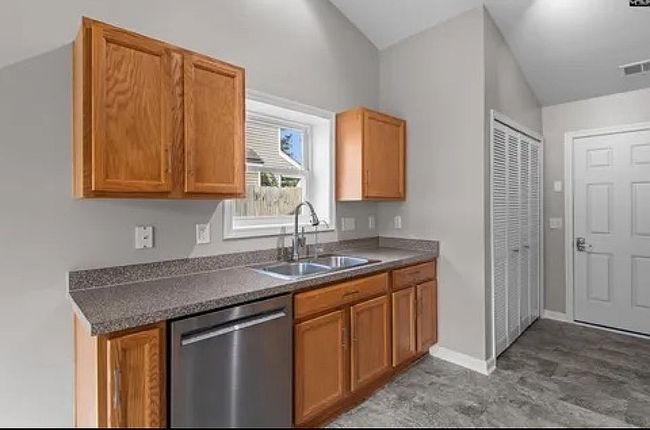 Photo of 132 Phoenix Ln, Lexington, SC