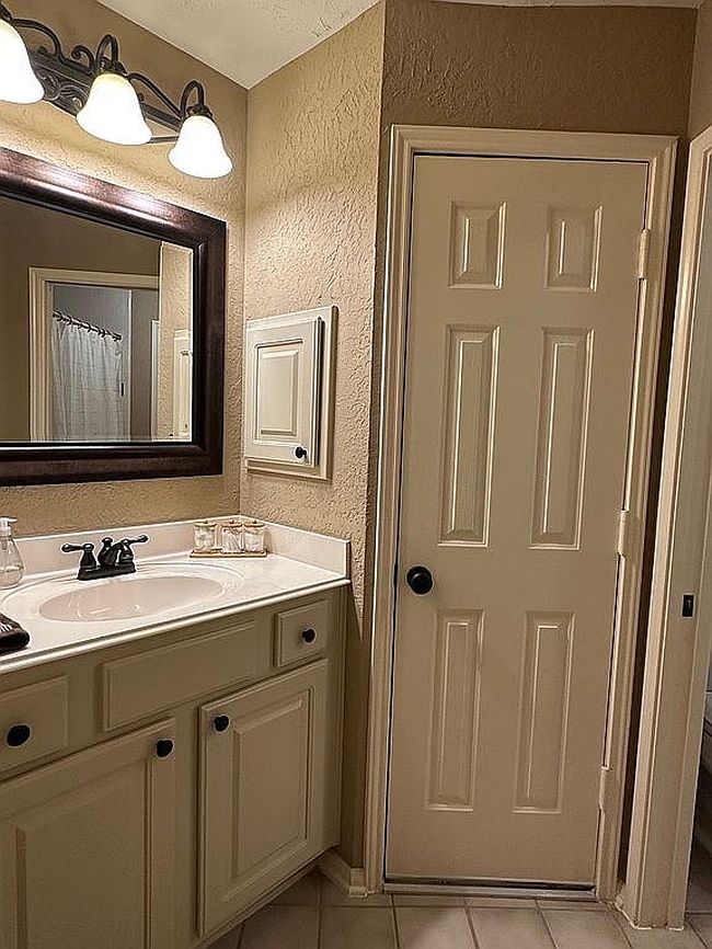Image of 2408 Sawgrass Ct