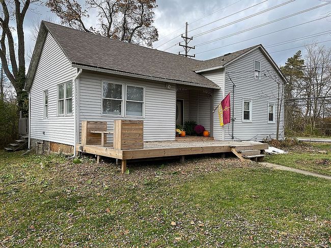 Image of 27400 Pettibone Rd