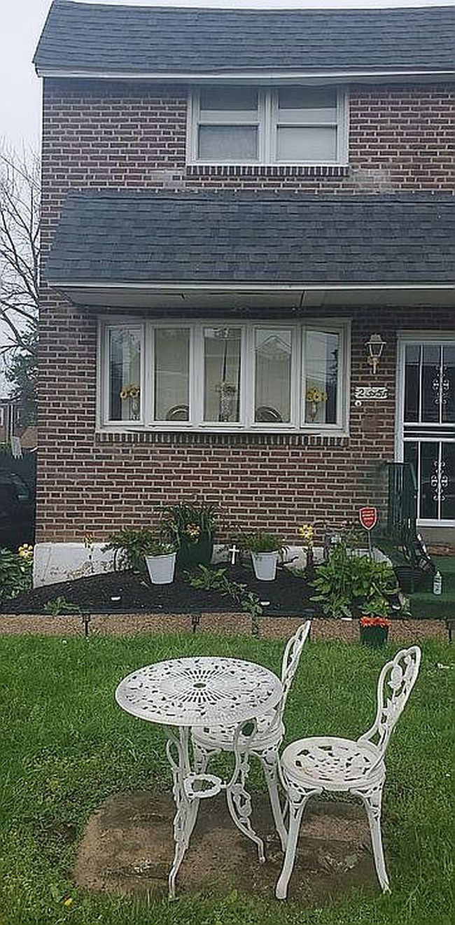 Image of 2515 Sandeland St