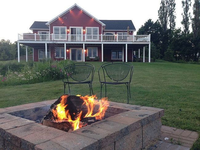 Photo of 49572 Roundhouse Rd, Hancock, MI