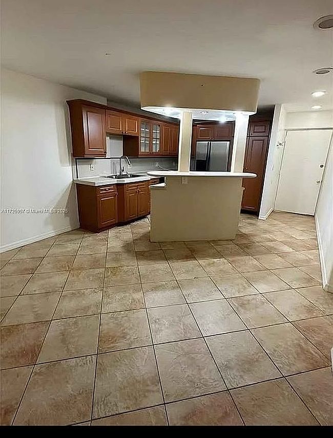 Photo of 11925 Ne 2nd Ave #B317, North Miami, FL