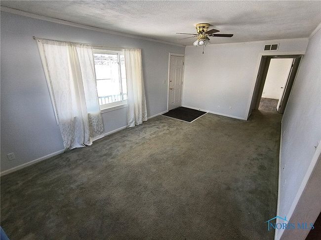 Preview of property located at 1108 Karnes Ave