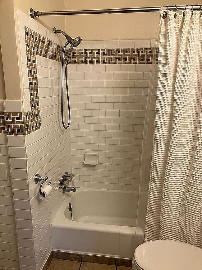 Image of 1015 Langton St