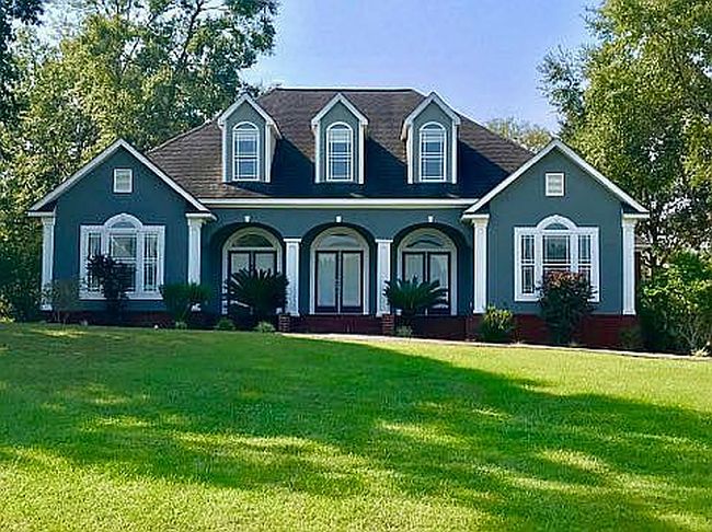Photo of 5402 Huckleberry Ln