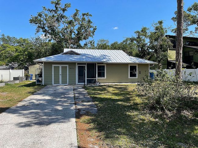 4023 Hina Dr, Sarasota, FL