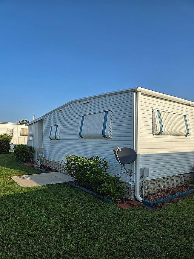 Photo of 3110 Saralake Blvd #3110, Sarasota, FL