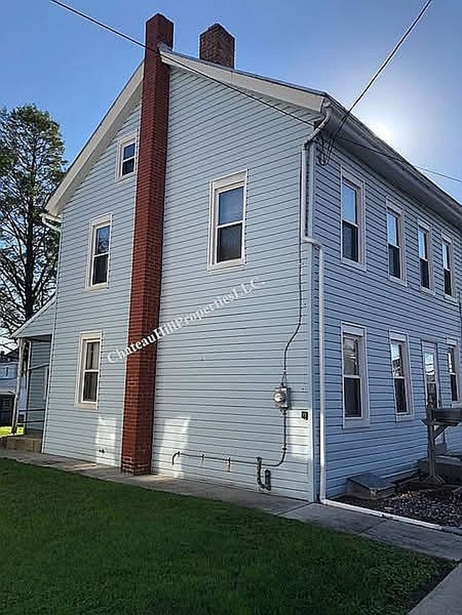 Photo of 108 E Main Ave, Myerstown, PA