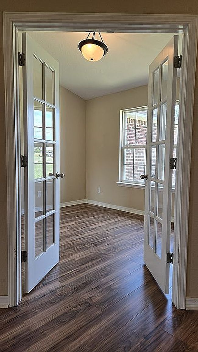 Image of 3332 N Simmons Rd