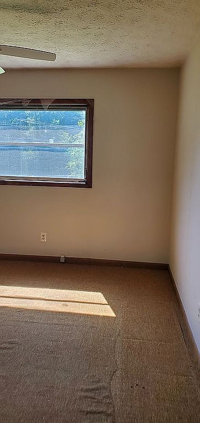 Photo of 18 Banther Dr, Penrose, NC