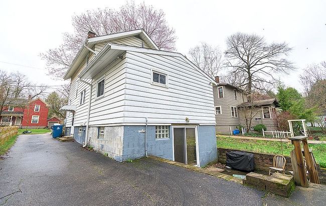Image of 537 Rockwell St