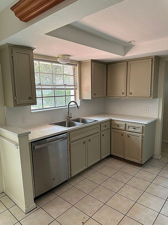 Preview of property located at 1515 Desert Quail Ln