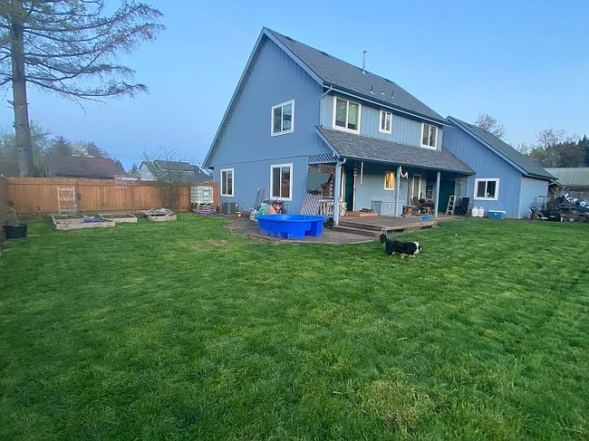 Image of 1162 1st Ave