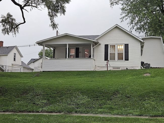 Photo of 208 Clay St, Brooklyn, IA