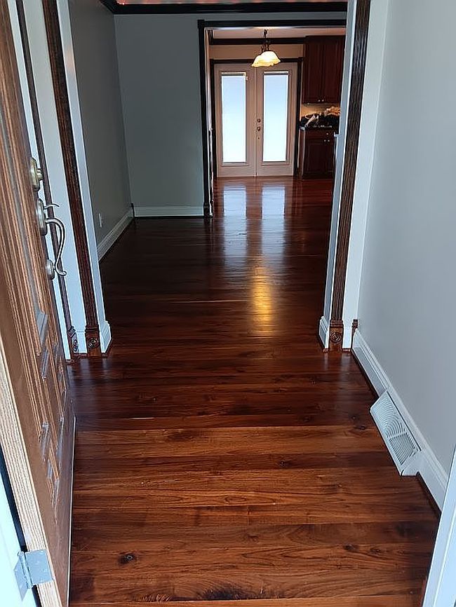 Photo of 5110 Royalwood Rd, North Royalton, OH