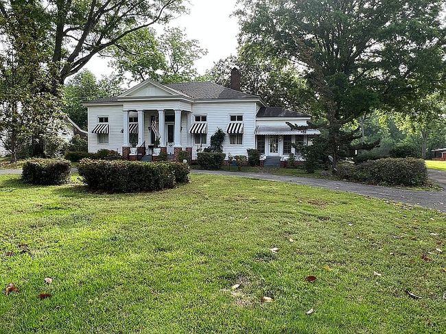 Preview of property located at 311 N Main St