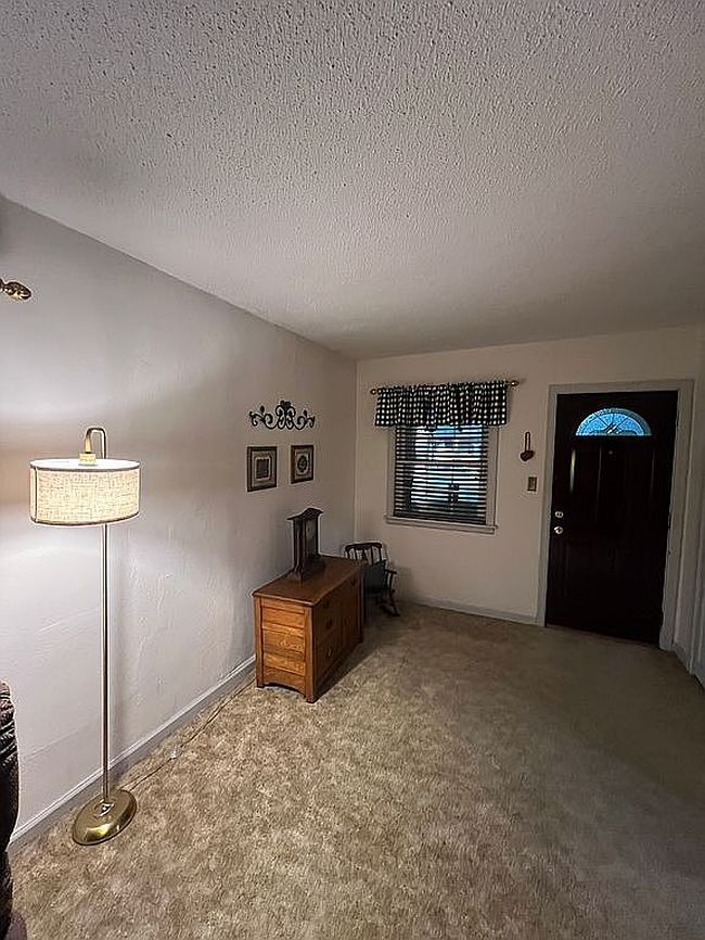 Photo of 614 E Madison St, Lake City, IA