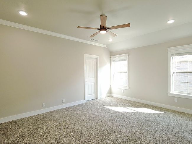 Image of 970 Maple View St