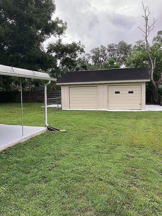 Photo of 2917 Silver Lake Dr, Palatka, FL