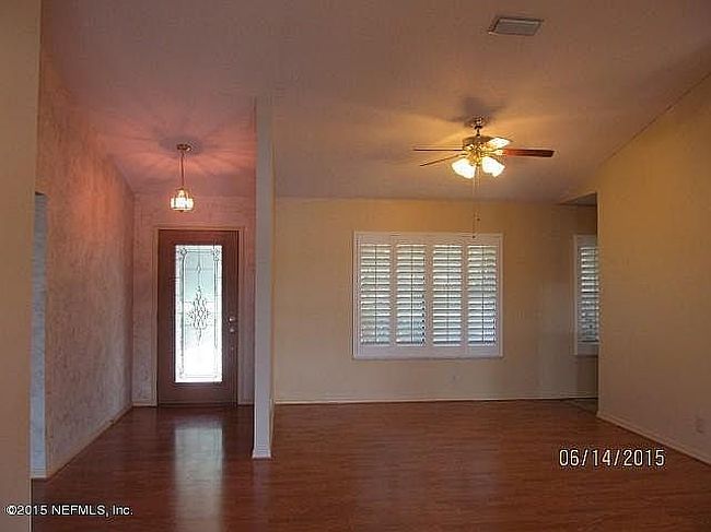 Photo of 754 Lake Shore Ter, Interlachen, FL