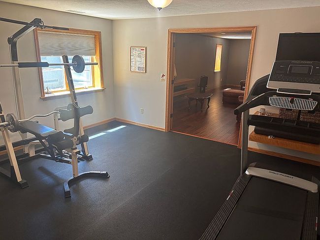 Image of 609B S Western St