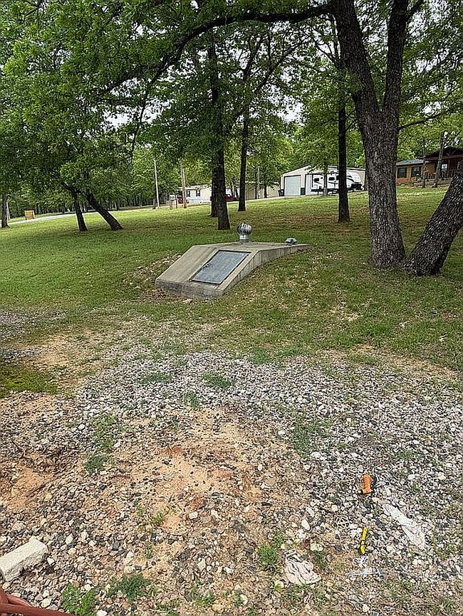 Photo of 8385 Happy Trl, Kingston, OK