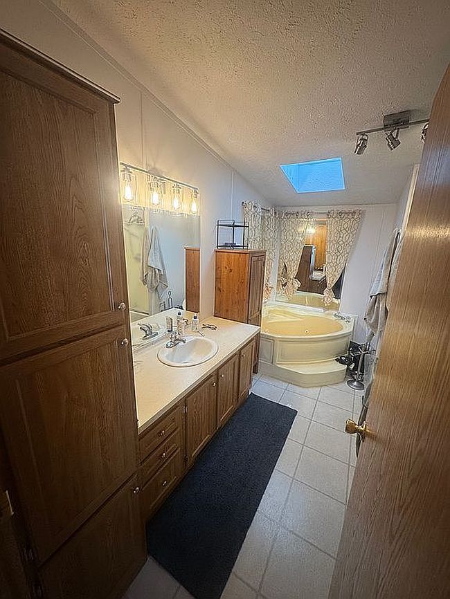 Photo of 2509 21st Ave E, Hibbing, MN