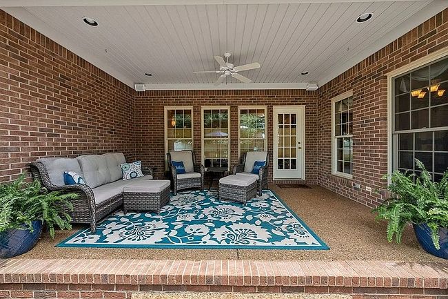 Image of 1139 Bennington Pl